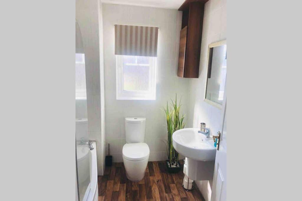הוילה אברדין Seaview House מראה חיצוני תמונה