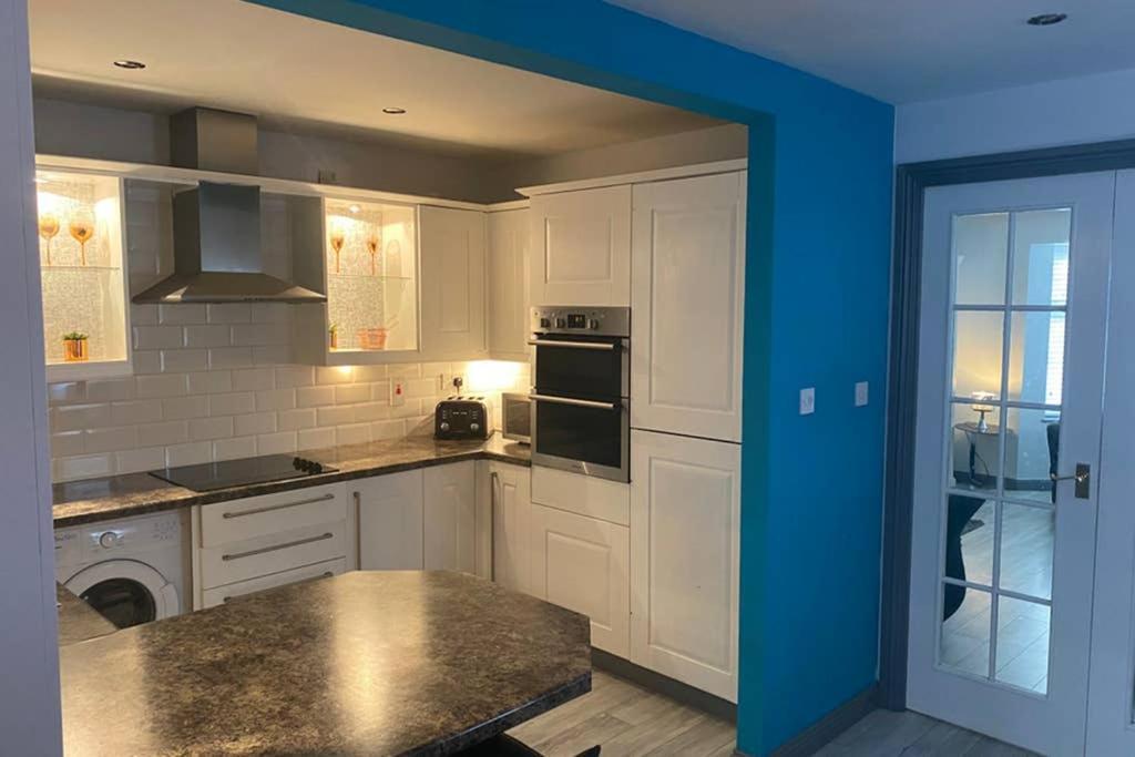 הוילה אברדין Seaview House מראה חיצוני תמונה